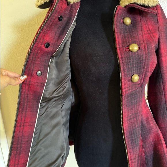 ANTHROPOLOGIE ELEVENSES
Red Plaid Fitted WOOL BLEND COAT Zip Button Womens Sz 0 - Picture 3 of 12